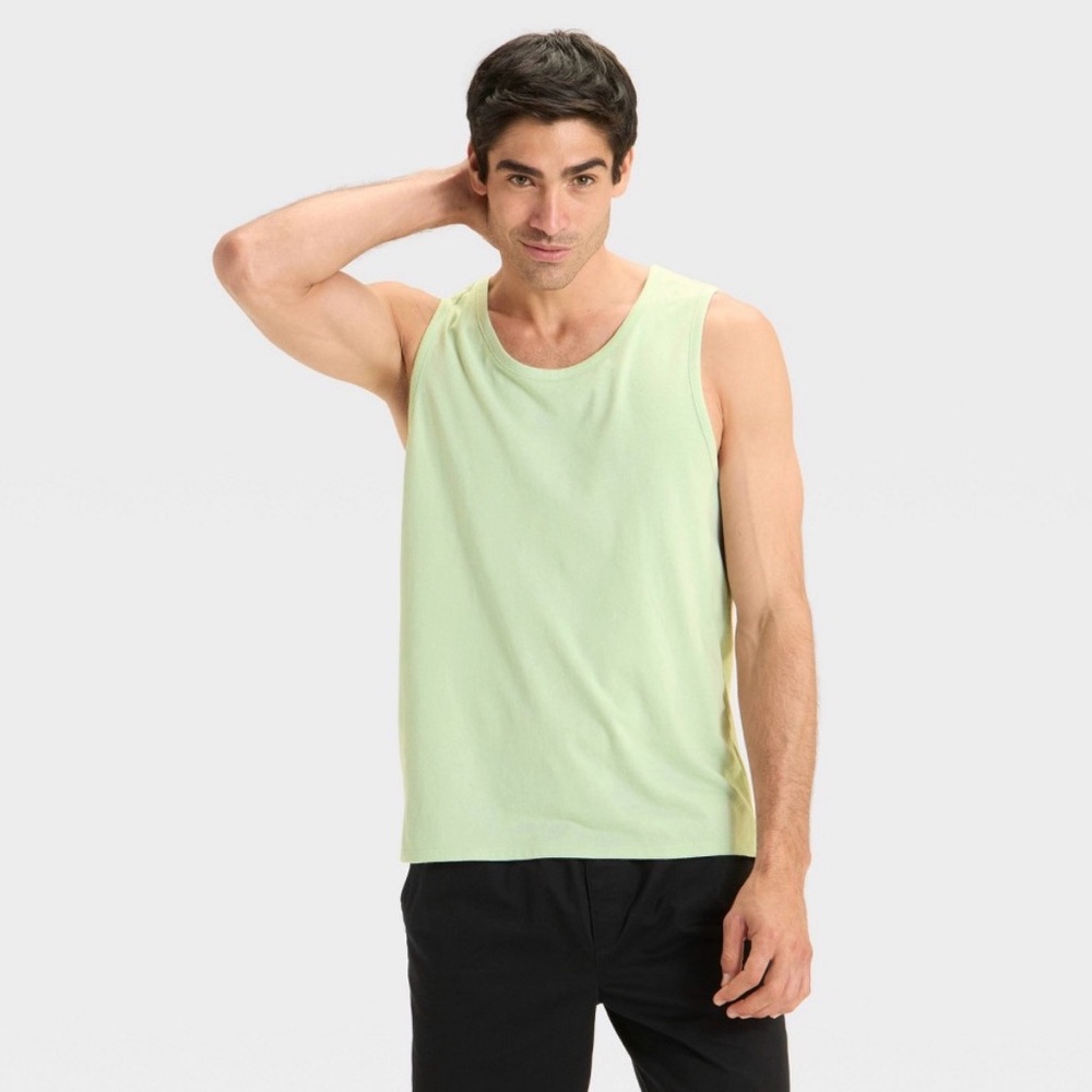M140 NWT Goodfellow & Co Men’s Standard Fit Tank Top - Size: Small